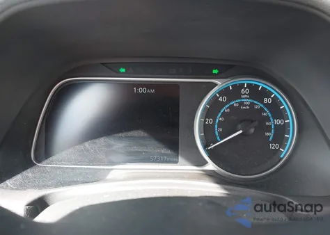 2022 Nissan Leaf S 40 Kwh z USA, uszkodzony, nr VIN 1N4AZ1BV7NC561932